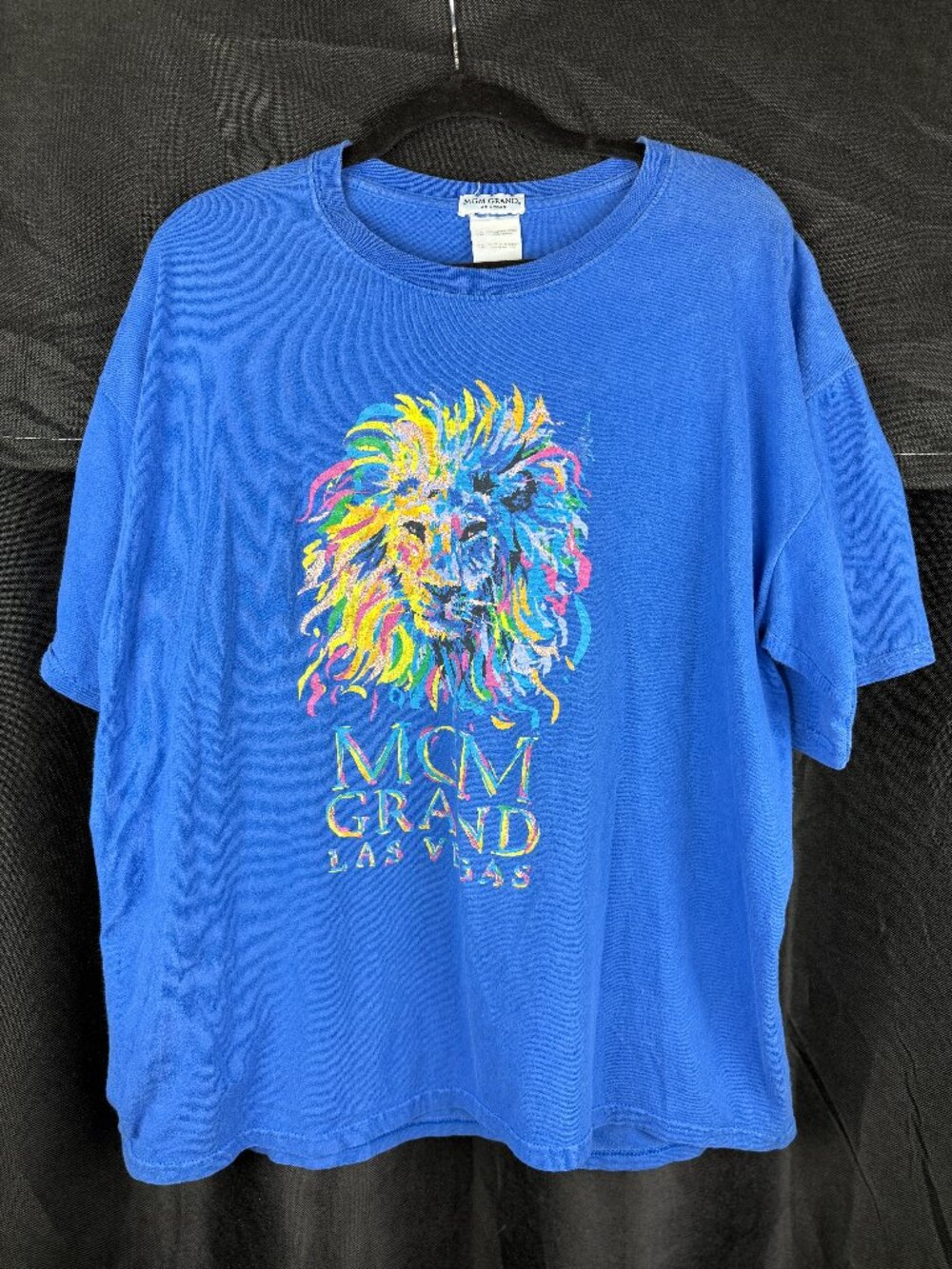 Vintage MGM Grand Pink Glitter Lion T-Shirt (Size XL)